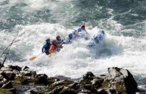Read more about the article Ride the Clackamas Comeback: New Whitewater Rafting Adventures Await